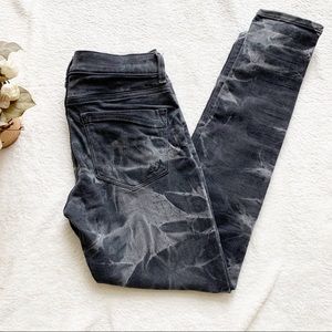 Express Mia Mid Rise Jegging